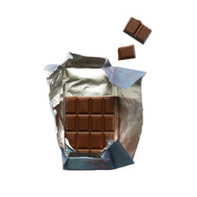 Load image into Gallery viewer, Salted Caramel Chocolate Bar Monet and London
