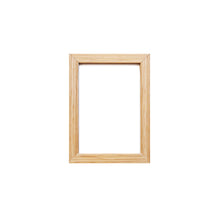 Load image into Gallery viewer, Postcard Frame A6 Natural Oak
