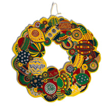 Load image into Gallery viewer, Wreath Cotton Board Bauble
