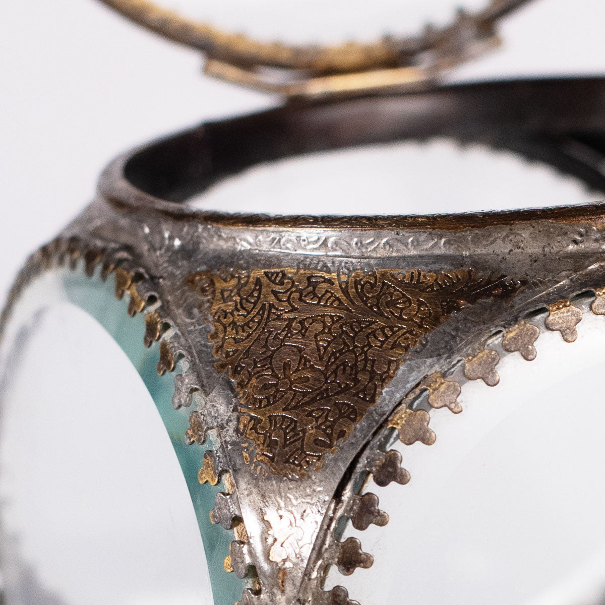 Trinket Box Clear & Gold Antique