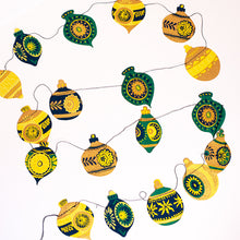 Load image into Gallery viewer, Garland Sewn Holly &amp; Ivy
