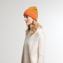 Load image into Gallery viewer, Hat Ochre Orange

