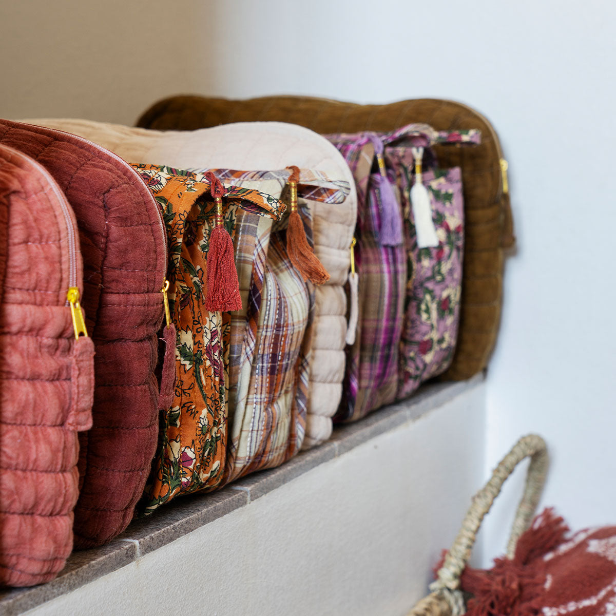 Washbag Strip Quilt Pink