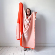 Load image into Gallery viewer, Merino Wool Blanket Pink
