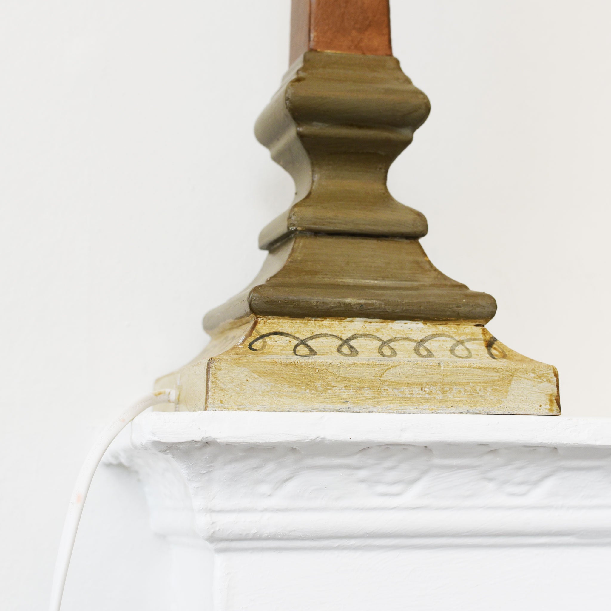 Hand Painted Table Lamp Stand Square Medium