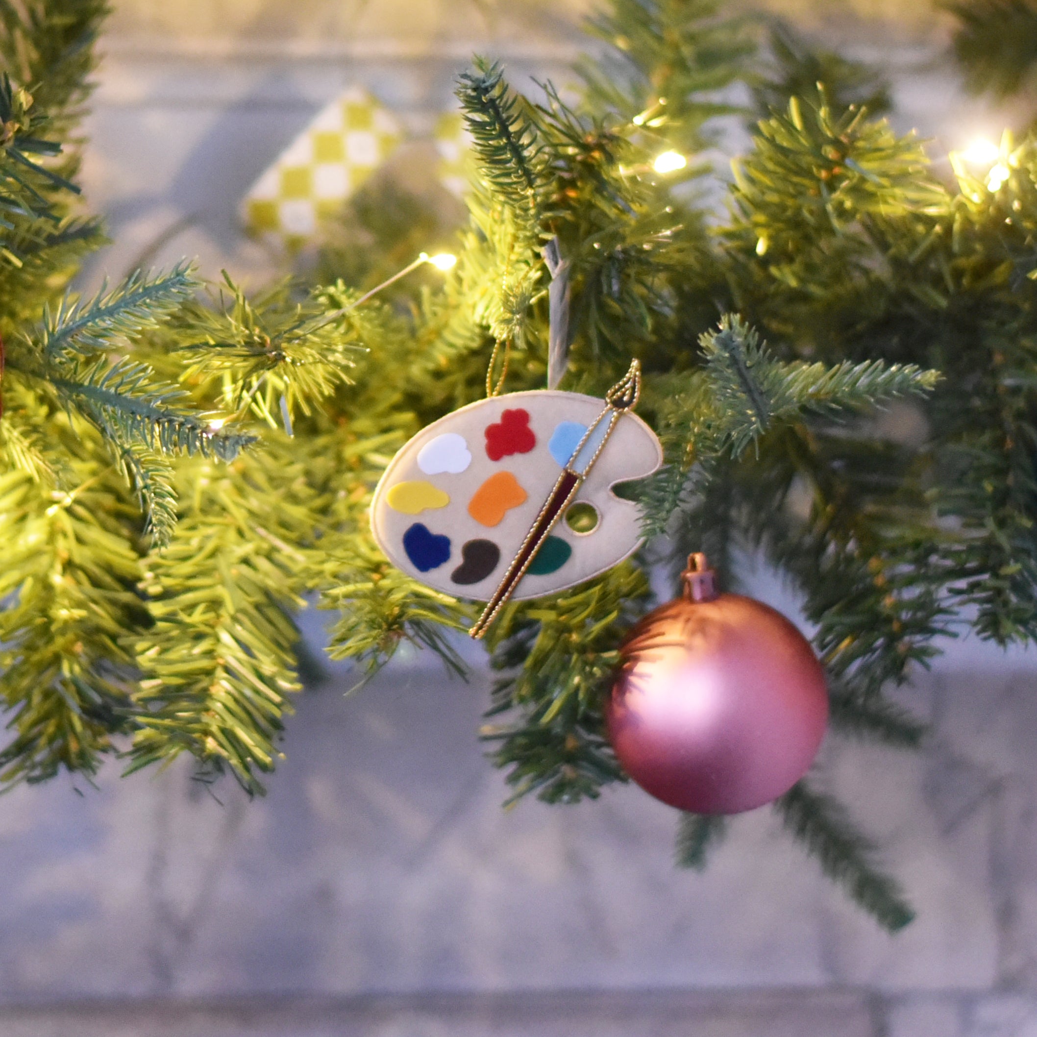 Artist Palette Decoration