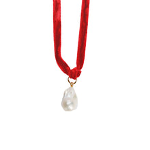 Load image into Gallery viewer, Agatha Necklace Red
